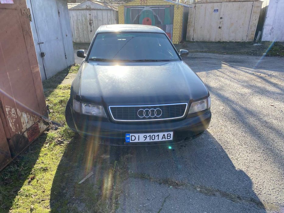AUDI  A 8 D2  2,8 Бензин 97 гОбмен