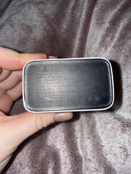 Power Bank Walker WB-730 30000 мАг з PD швидким заряджанням