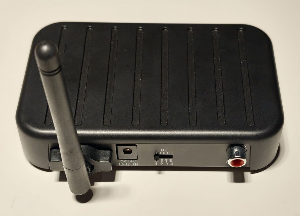 JBL Wireless Subwoofer Transmitter JBLSUBTX1