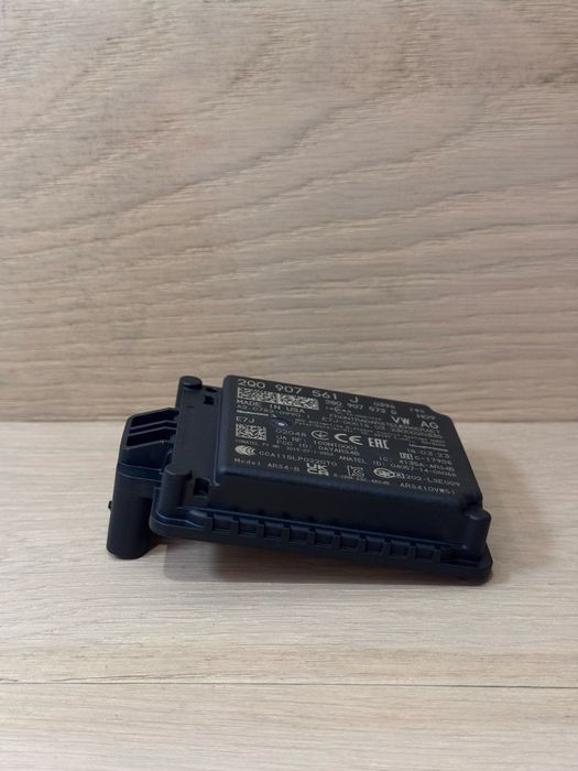 Радар Дистронік/Датчик Дистроник Volkswagen Audi Skoda Seat/2Q0907561J