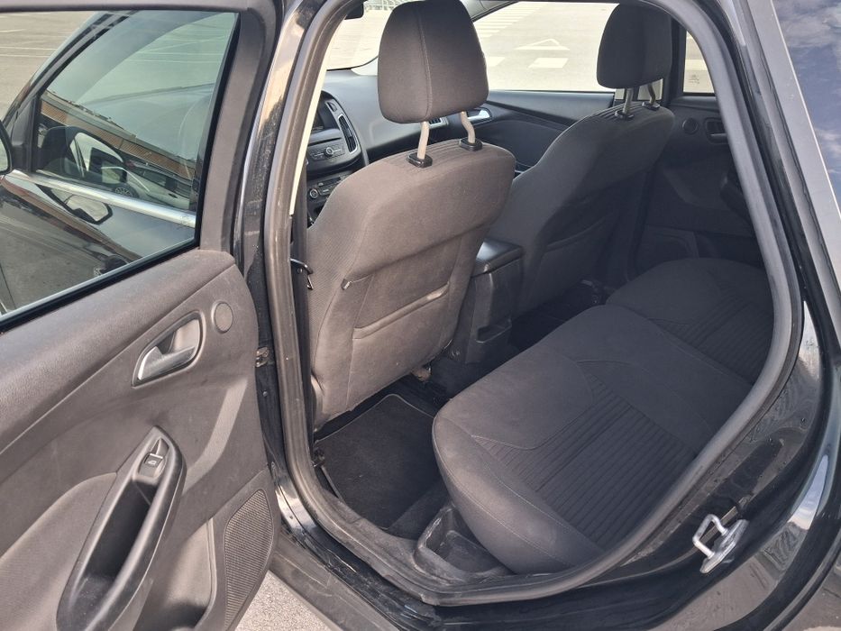 Ford focus SW 1,5 TDCi 120 Trend+ 5p