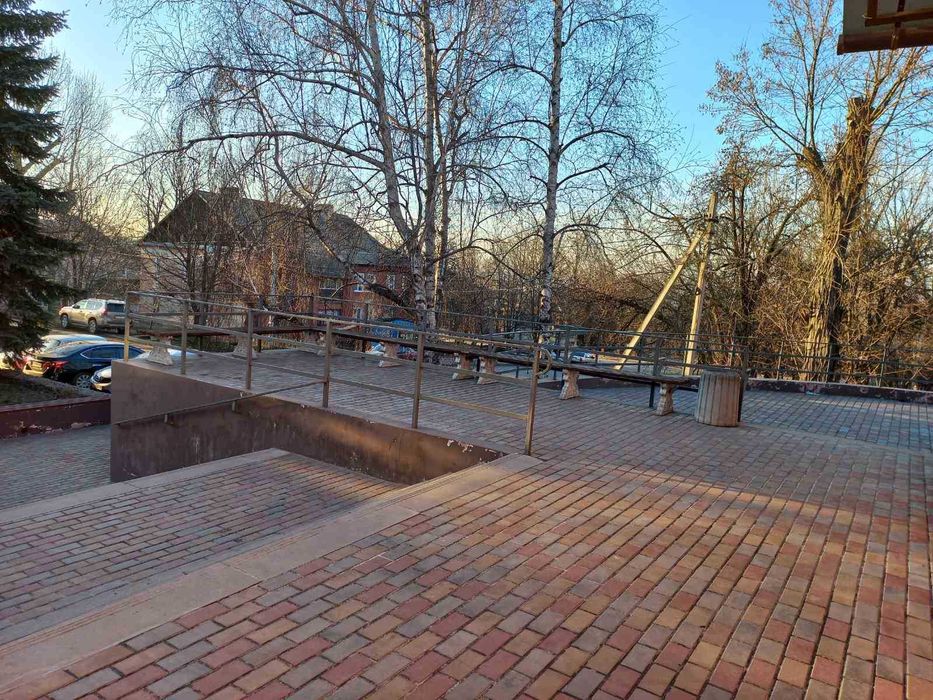 Оренда приміщення, смт. Дніпровське