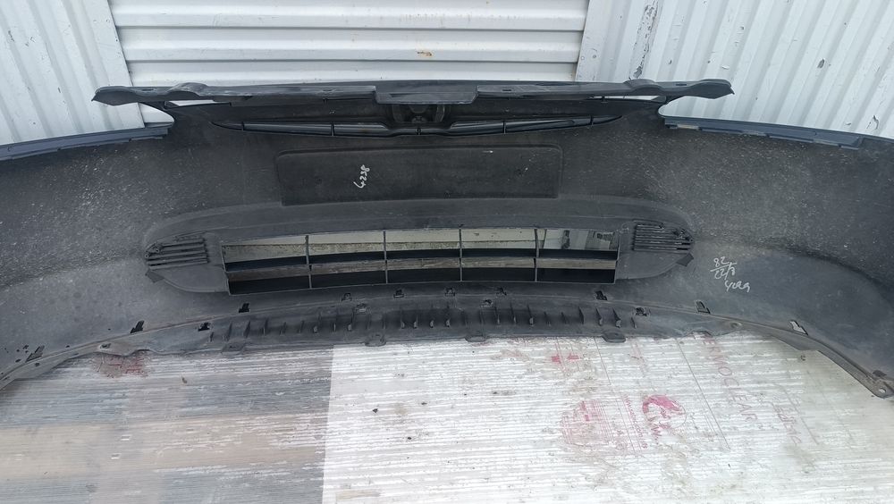 Vendo parachoque de frente Honda Civic ano 2001/06