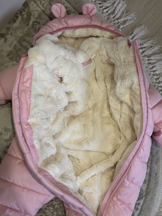 Дитячий зимовий комібнезон для дівчинки