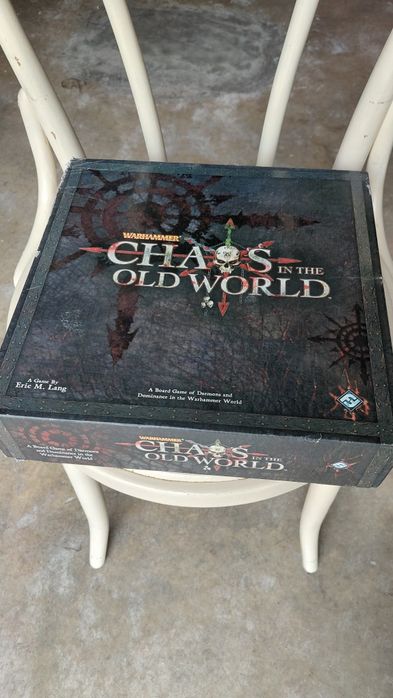 Jogo de tabuleiro Chaos in the old world