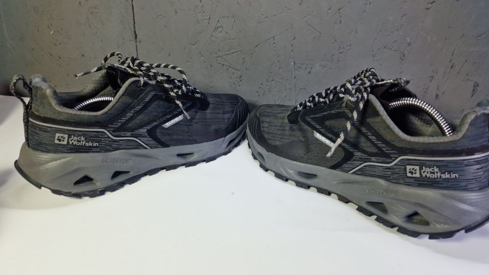 Jack Wolfskin Prelight Texashield Low M розмір 43