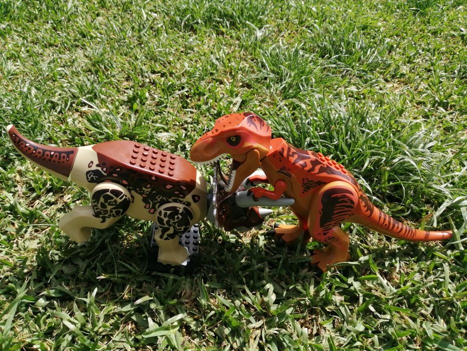 Dinossauros lego jurassic world