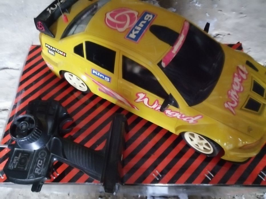 Продаю дитячі машинки