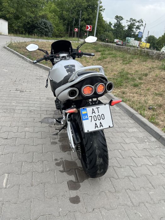 Suzuki gsr 600 2008 року