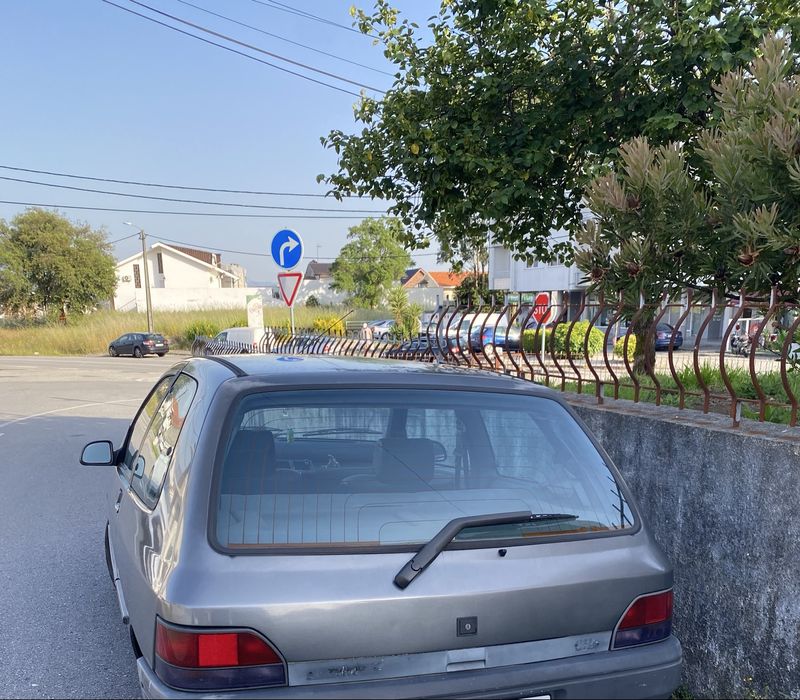 clio 1 com motor em bom estado