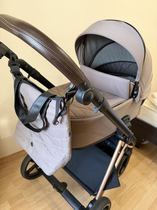 Roan ivi візочок