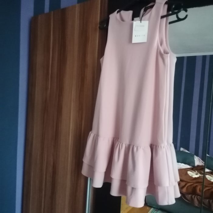 Sukienka dziewczęca (nowa)