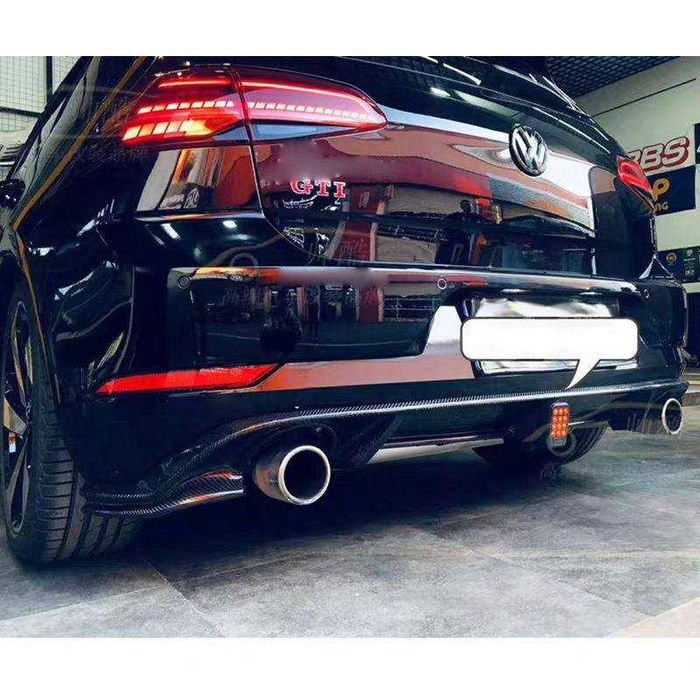 Карбоновий дифузор на Golf 7