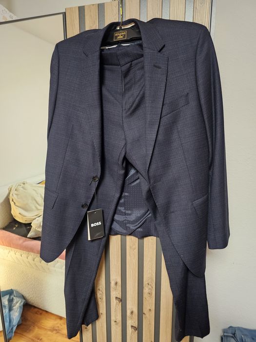 Garnitur Hugo Boss rozmiar S/46