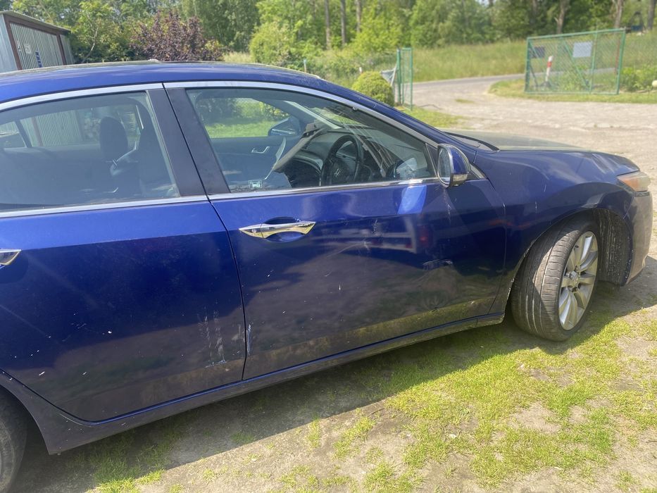 Honda Accord 2010 року (8)2.2  дизель/ коробка автомат/запчастини