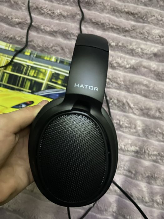 продаю навушникі HATOR