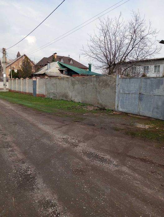 Продам 1/2 часть дома 4ситки.