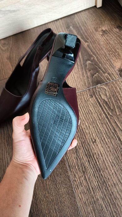 Туфлі Бургунді, бордо