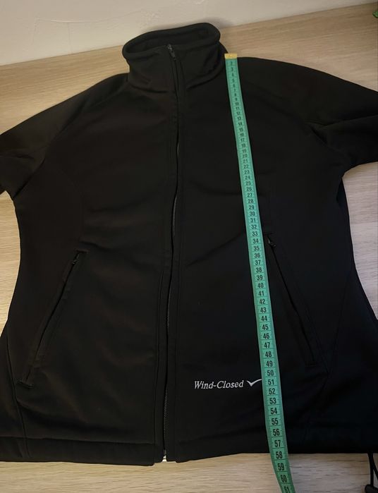 Made in Italy Softshell w kolorze czarnym rozmiar M