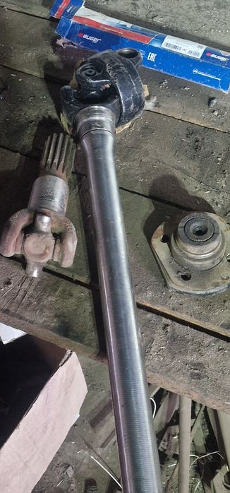 MANITOU( полуось)