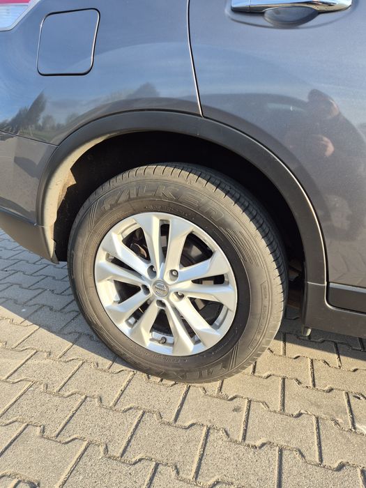 NISSAN  X-TRAIL 1.6 -prywatnie, super stan.