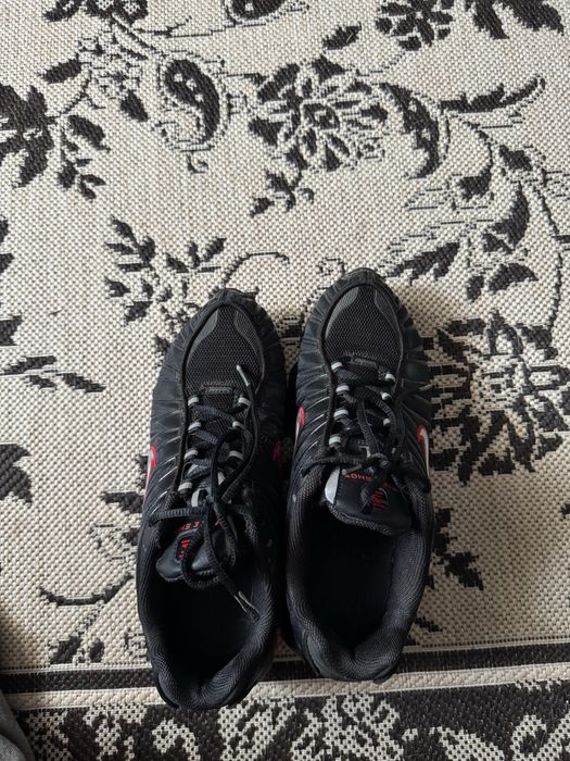 shox tl black and red