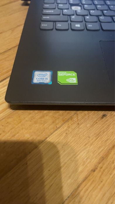 Lenovo IdeaPad 330-15kb