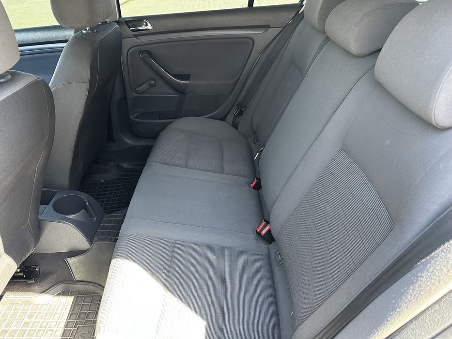 Гольф5 Volkswagen Golf-5 1.9 дизель