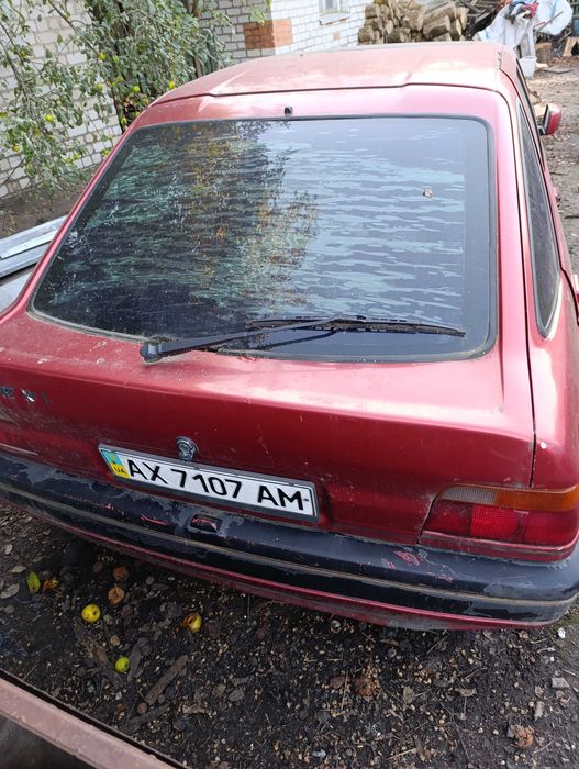 Продам форд ескорт