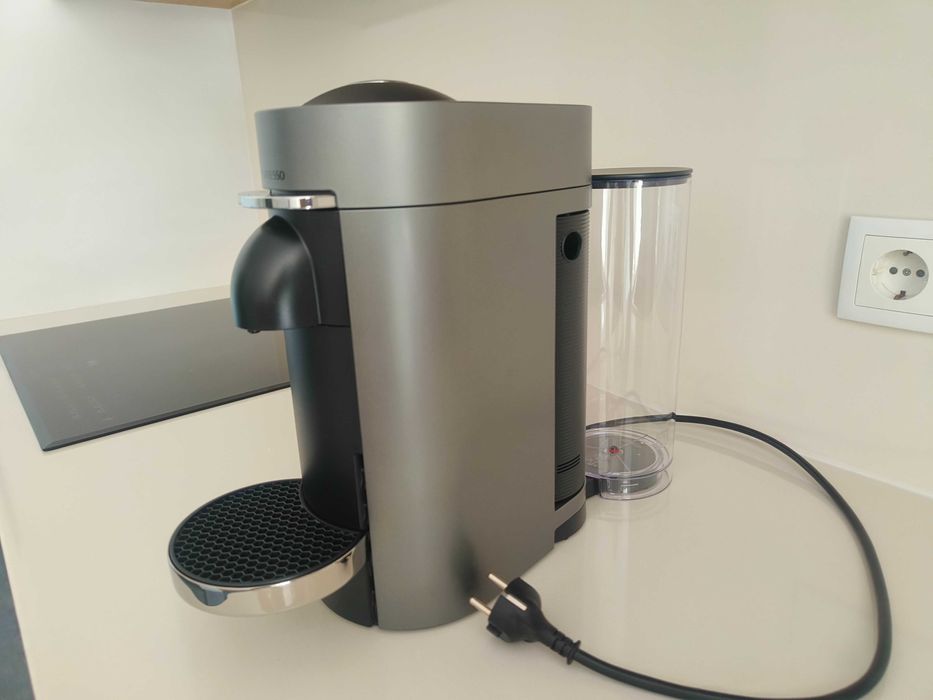 Máquina de café Nespresso VertuoPlus - OFERTA WELCOME PACK NESPRESSO