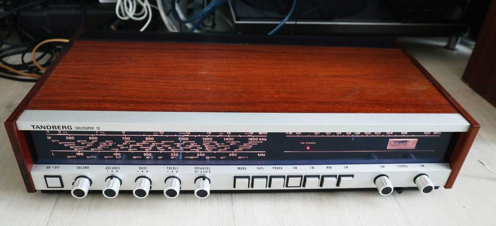 Ресивер усилитель Tandberg solvsuper 12 как новый с паспортом 1976 год