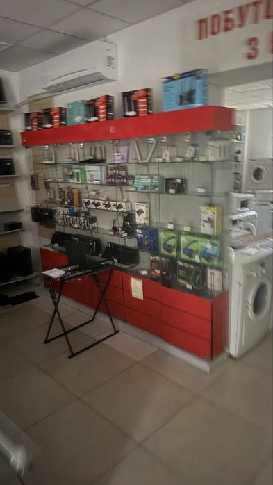Вітрини для магазину, торгові вітрини, торгове обладнання, вітрина