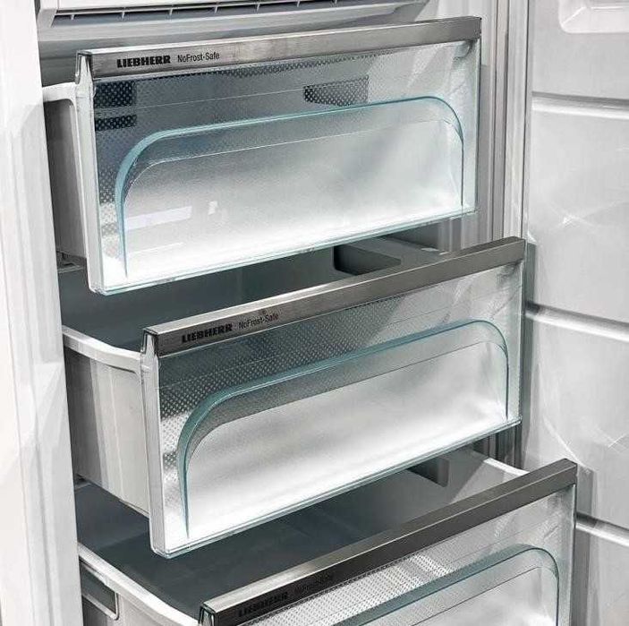 Морозильная камера LIEBHERR GNP 3255 морозильна лібхер
