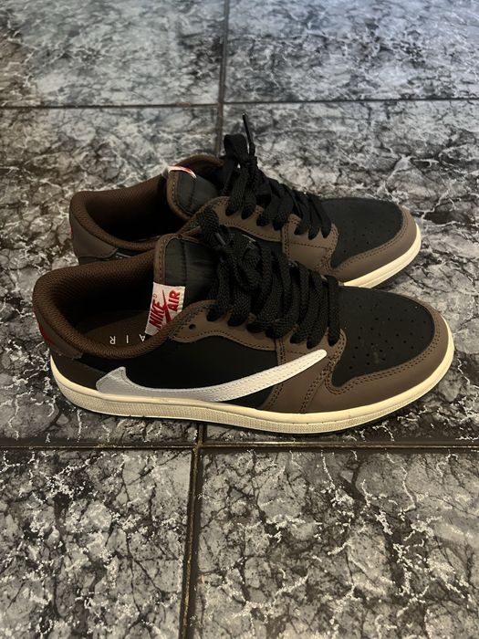 Nike air jordan Travis Scot