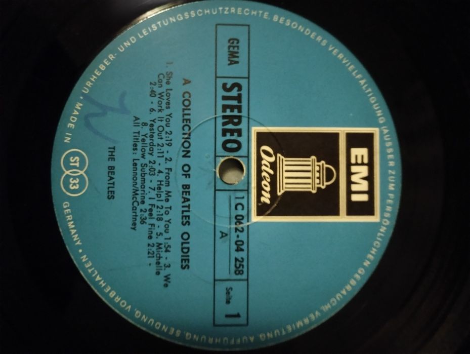 LP A Collection of Beatles Oldies 600грн