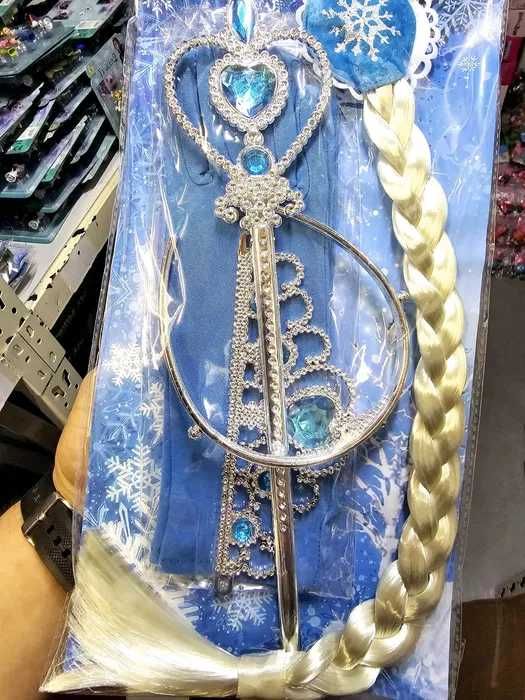 Zestaw z bajki Frozen Kraina Lodu przebranie nowe