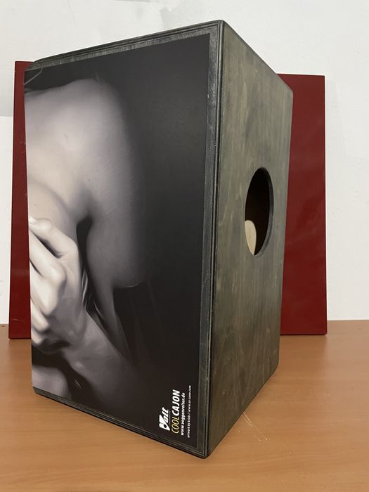 VOLT cool cajon The Front