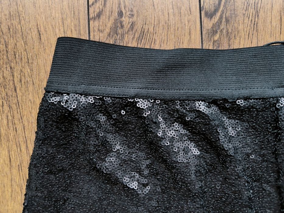 Leginsy cekinowe impreza błyszczące efekt WOW festiwal