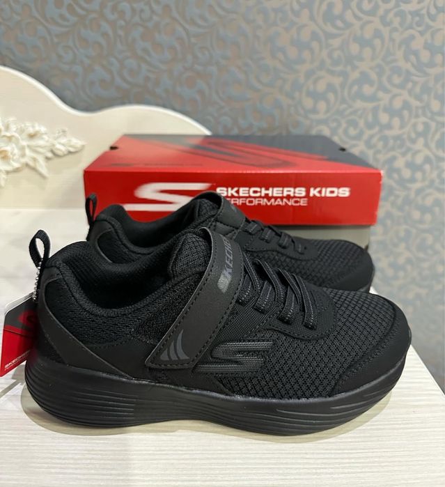Skechers розміри 27,5 30 31 32 33