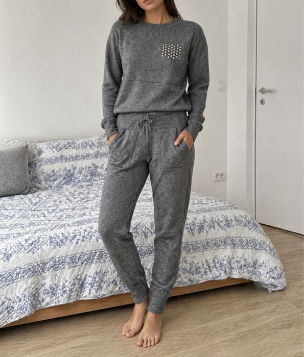 Вовняний сірий жіночий костюм костюм з шерсті з вовни розмір хс-с