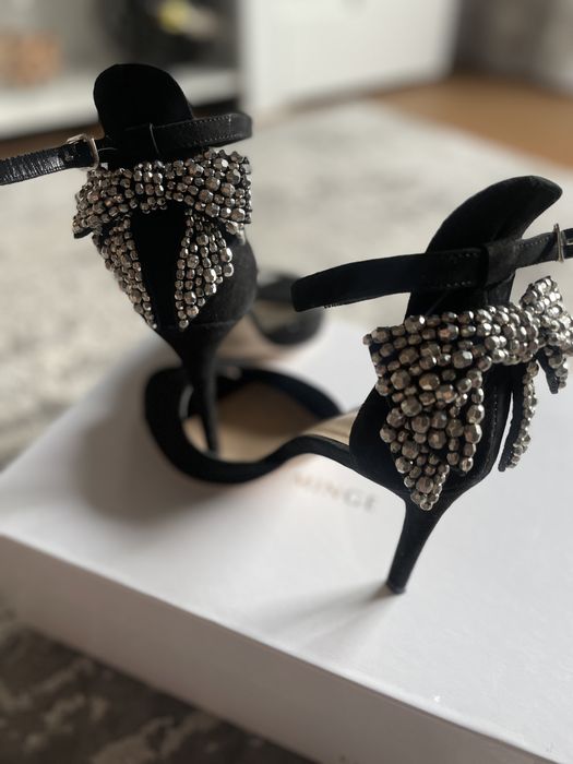 Szpilki, sandały czarne z kokarda - Eva Minge 40
