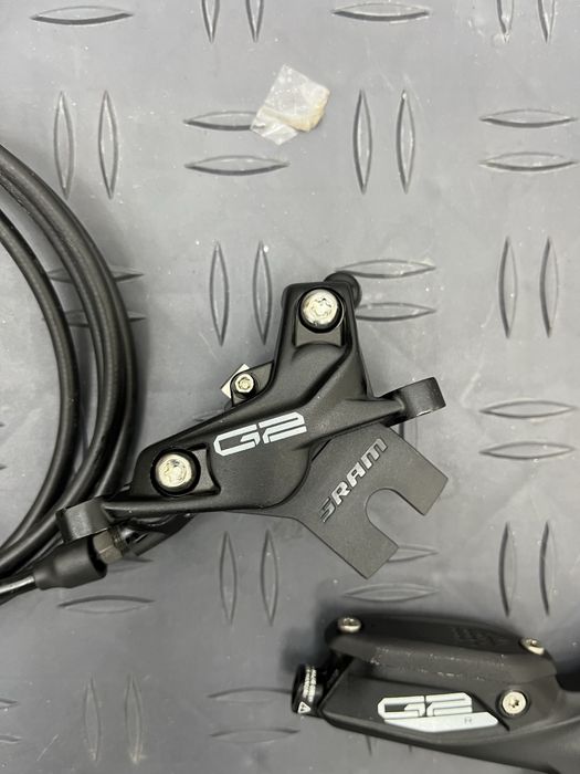 Par de travões sram G2 R 4 pistões