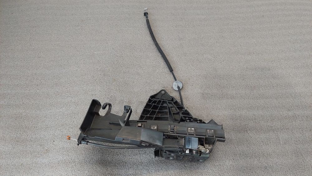 Fechadura / fecho porta frente direito FORD Focus II Carrinha (DA_)