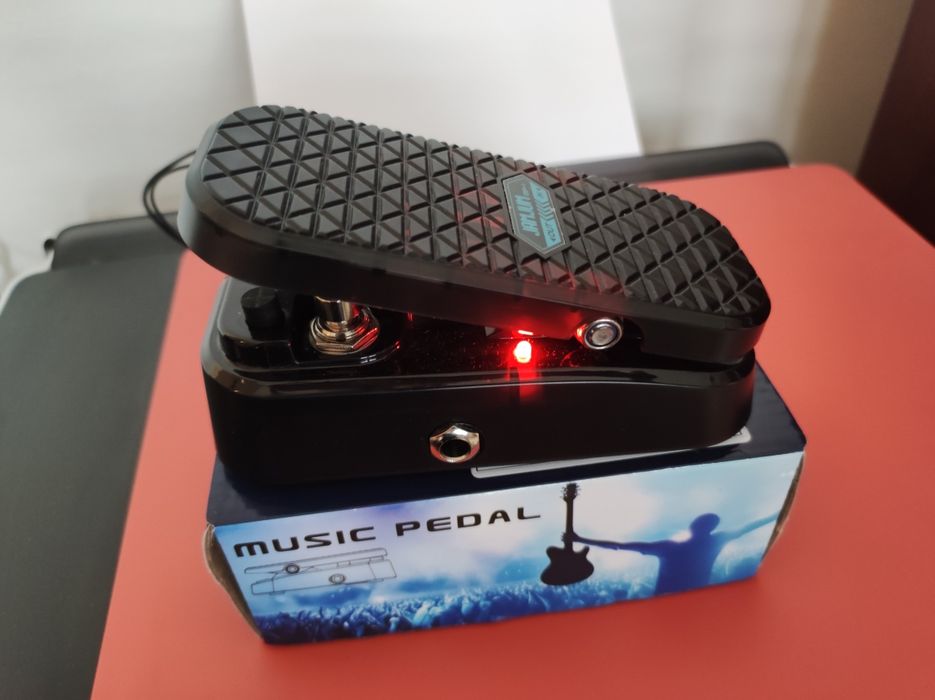 Pedał volume i wah
