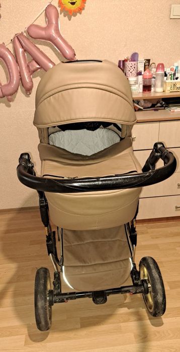 Продам коляску 2в1