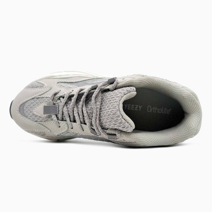 Чоловічі кросівки Adidas Yeezy Boost 700 V2 "Static" Розміри 40-45