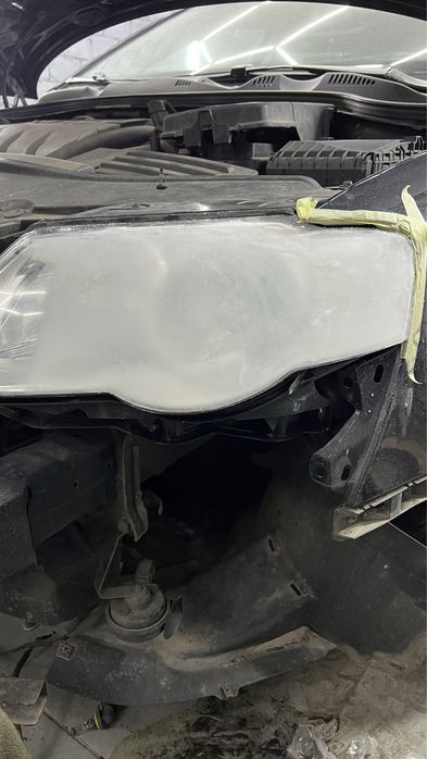 Полірування фар оптики та бронювання