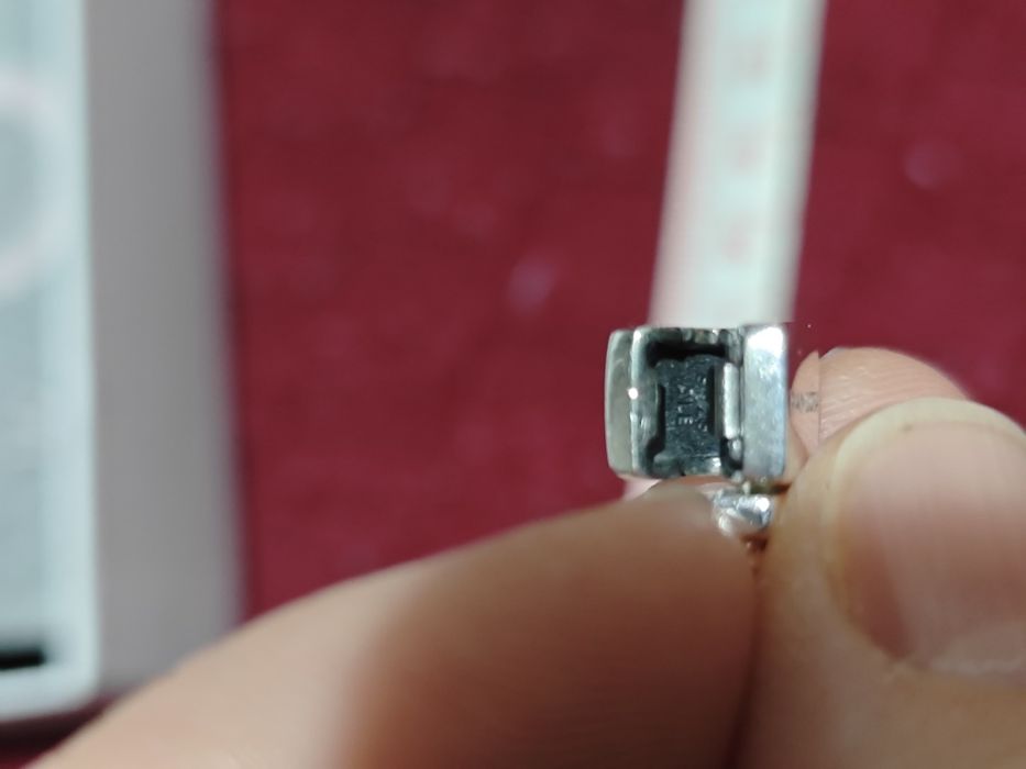 Браслет Pandora оригинал с камушками