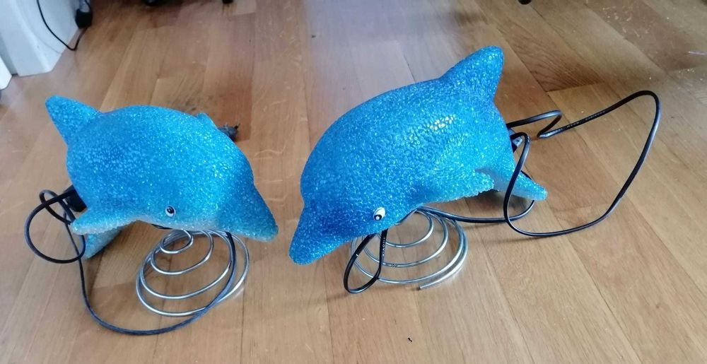Candeeiros em forma de Golfinho