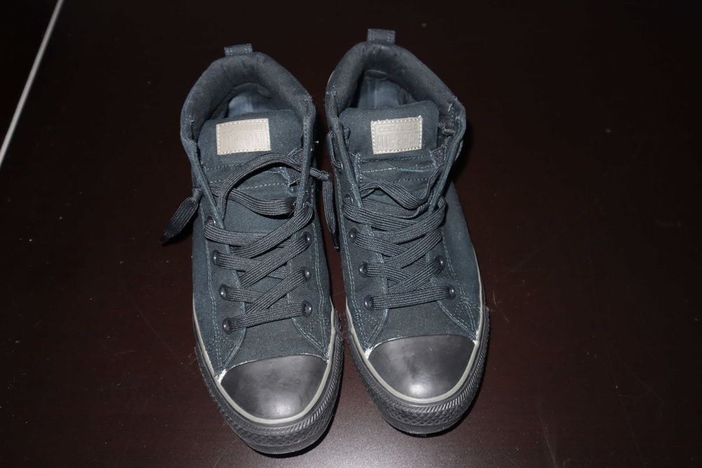 Sapatilhas Converse - Tamanho 42